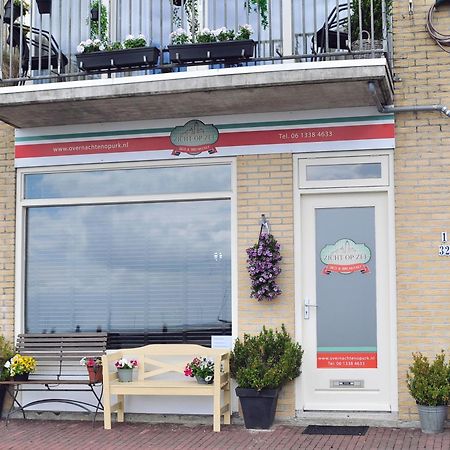 Zicht Op Zee Bed & Breakfast Urk Dış mekan fotoğraf
